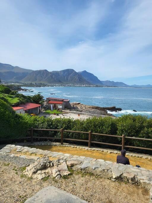 *Self-Check In - Whale Watching Paradise -Central* Hermanus Esterno foto